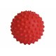 Červený míček s masážními výstupky
