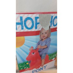 Skákací koník - balanční hračka pro děti