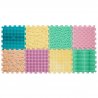 Podložka se skládá z 8 puzzle dílů. Materiál: PVC (bezpečné, z nezávadného materiálu, hypoalergenní)&nbsp; Rozměr modulu: 26 x 26 cm&nbsp;Hlavní princip masážní rohože vychází z tradiční čínské léčby - AKUPRESURY. Kombinace a barevnost se může lišit s tím, co je zobrazeno na webu.