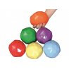 Yuck hmatový míč E-ball 9 cm je flexibilní míček vhodný pro sportovní hry, rehabilitaci i terapii. Díky náplni z PVC kuliček a gelu poskytuje jedinečný smyslový zážitek, skvěle se drží a po pádu se nezakutálí.